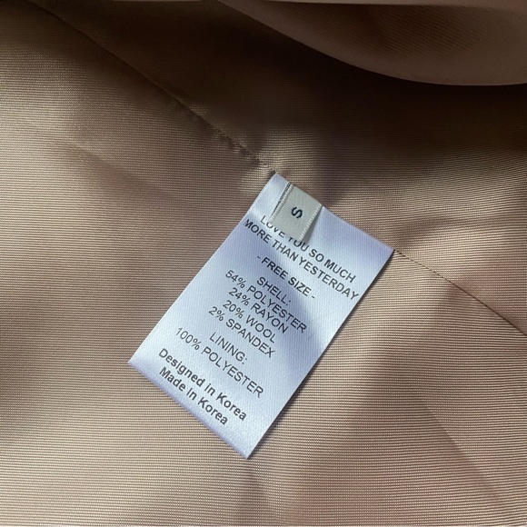 NWT Frankie shop more than yesterday the double layer wrap blazer praline size S - Picture 10 of 11